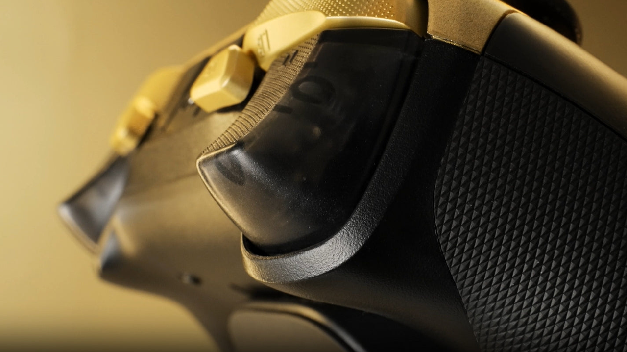 GameSir G7 Pro 8K PC Champion Edition — Dual-mode trigger-stop switch